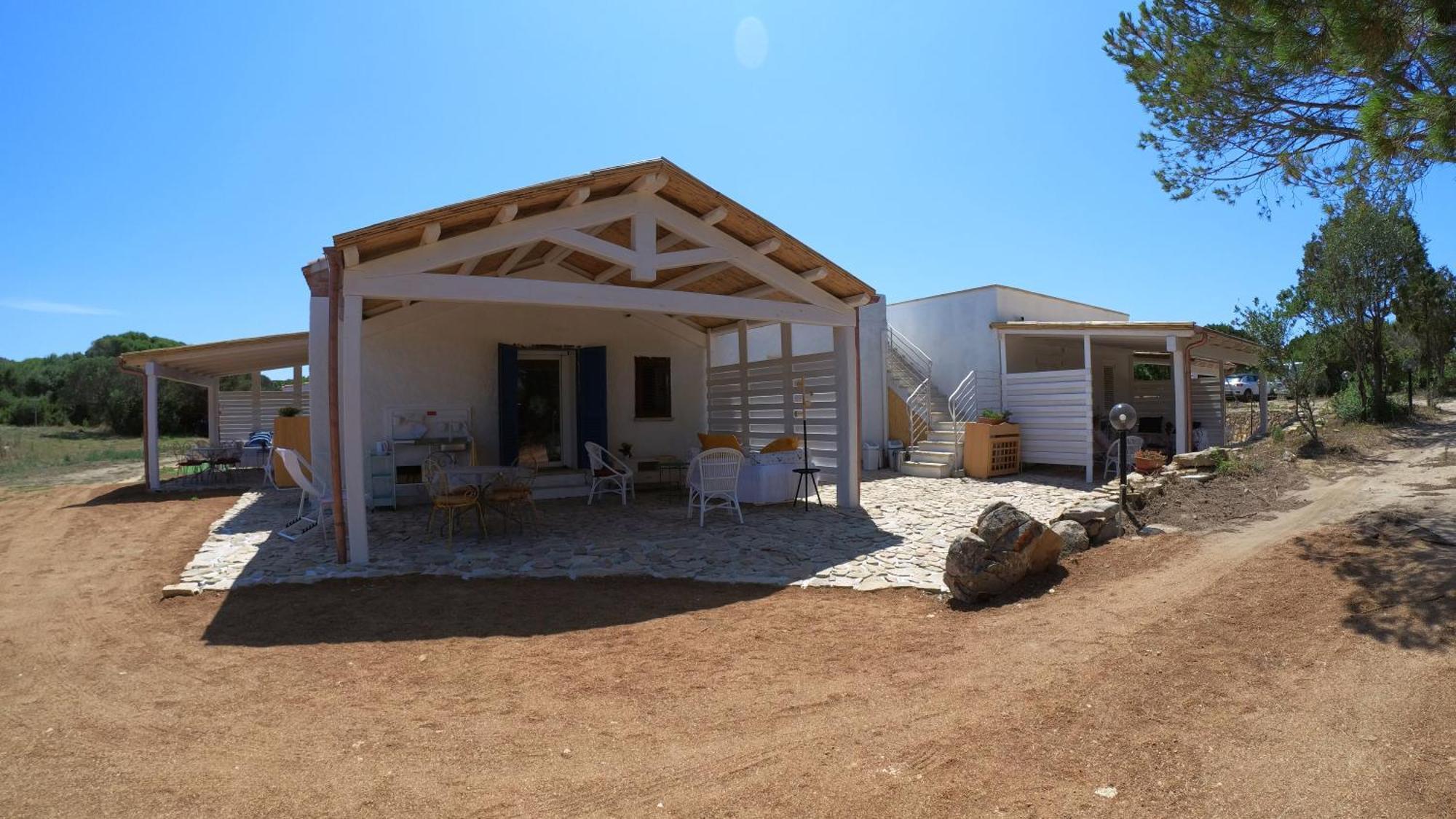 Monti Russu Natural Guest House Aglientu Exterior foto